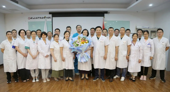 百年华诞同筑梦 医者担当践初心——北京永林医院开展医师节主题活动