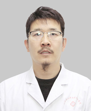 吴永超 脊柱侧弯门诊 副主任医师
