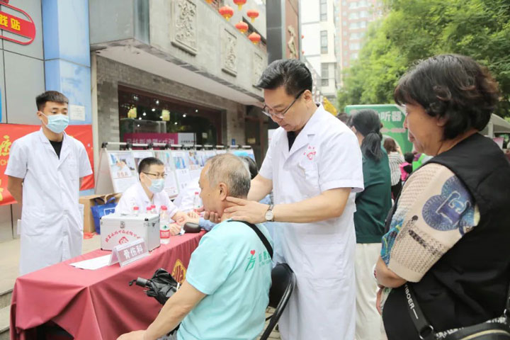 传承创新，让推拿正骨非遗技艺绽放时代光芒——赵永林院长深耕骨伤医学三十年纪实