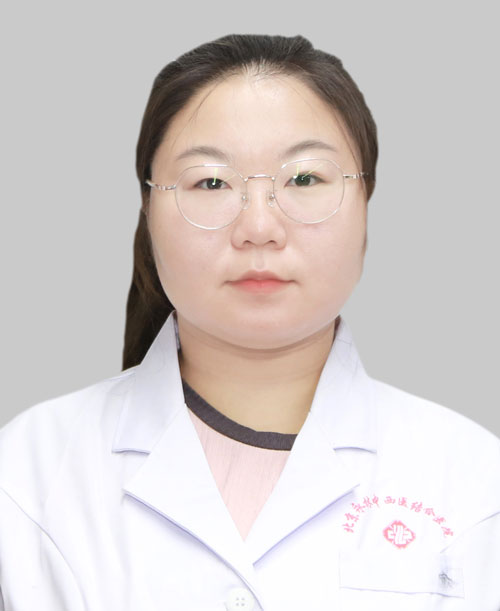 时嘉璠 妇科 执业中医师